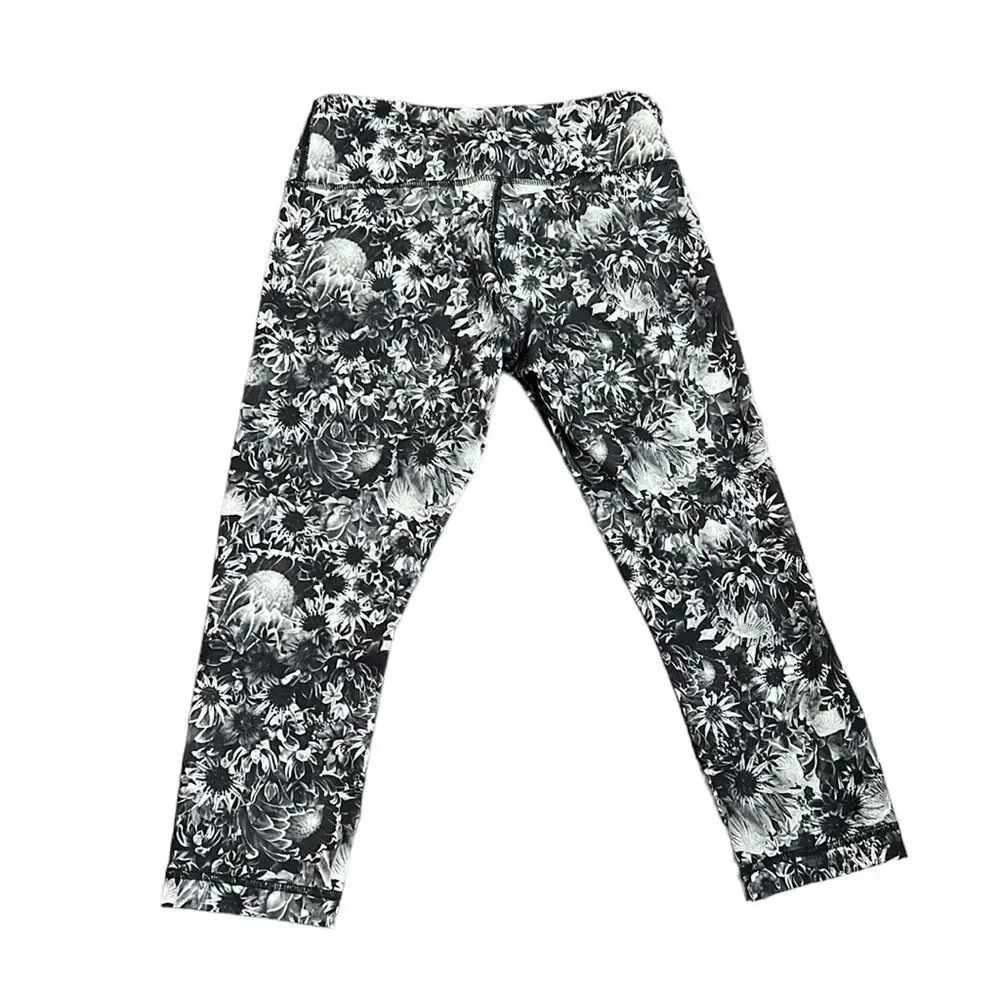 Lululemon Wunder Under Cropped Leggings Size 6